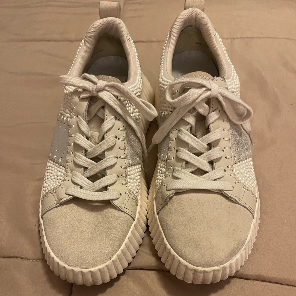 Dolce Vita Silver and Gray Sneakers with white pearls